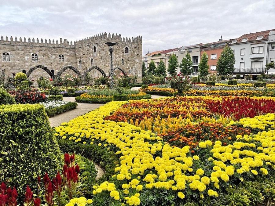 Rooms4You 2 In Historic Center Of Braga Buitenkant foto